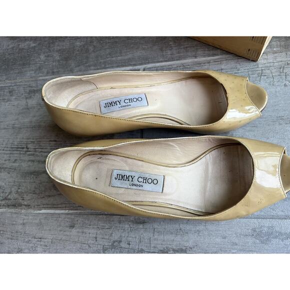 $675 JIMMY CHOO Patent Leather Nude Wedge Pump Peep Toe Designer Classic READ 8 - Picture 12 of 12